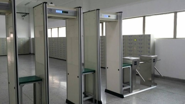 通道闸门禁系统